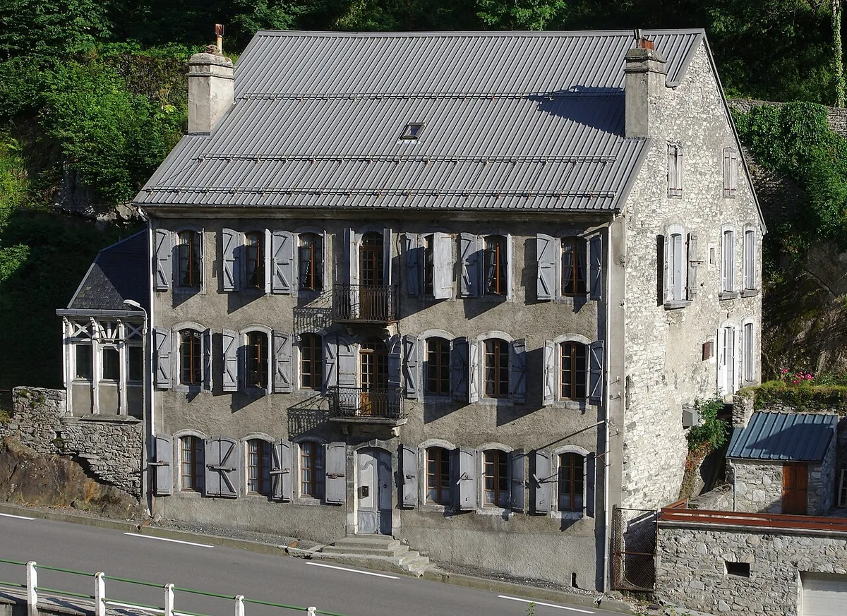 Bareges, France. Photo: JLPC (CC BY-SA 3.0); resized and converted to WebP.