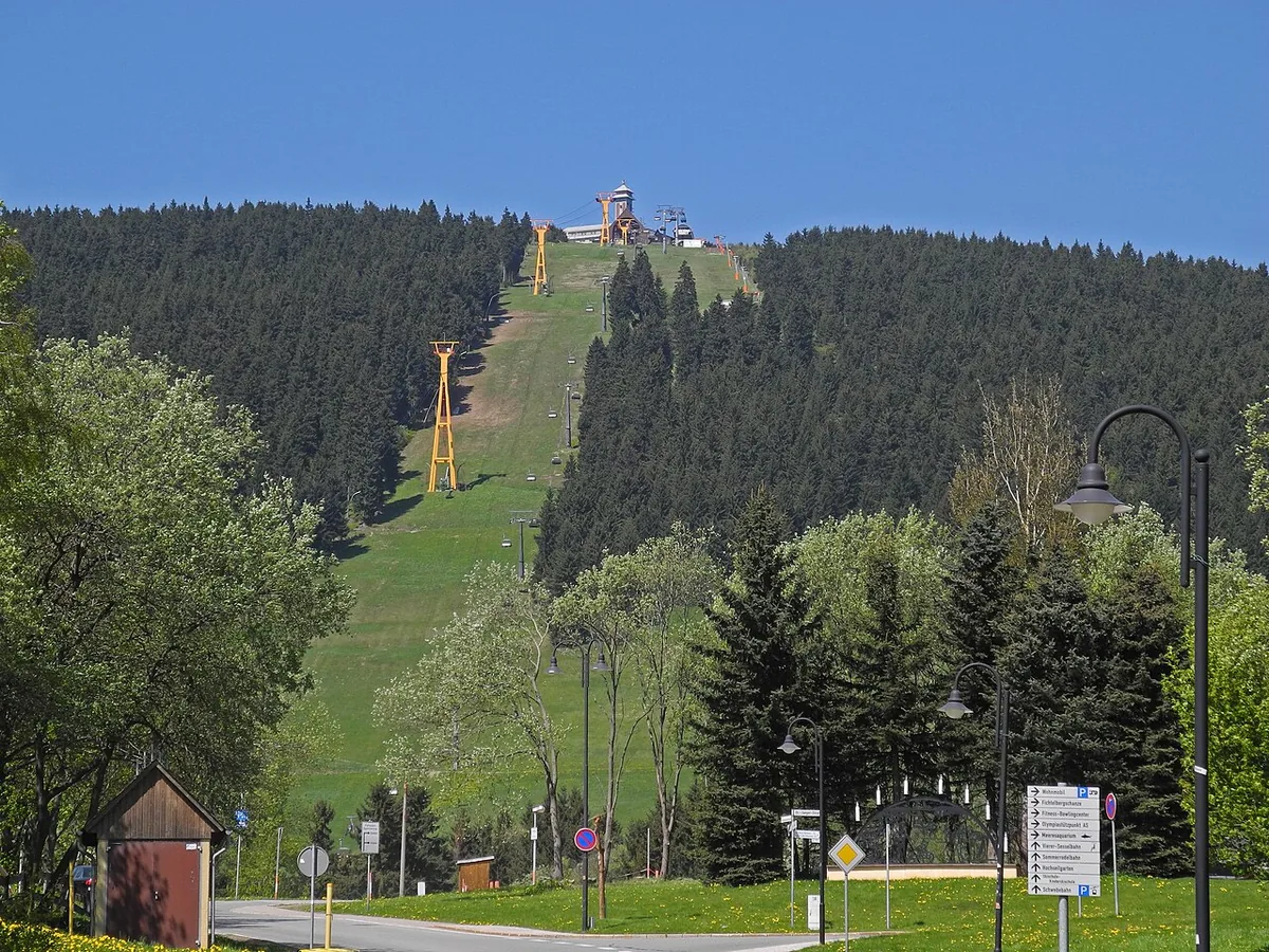 Fichtelberg, Germany. Photo: SchiDD (CC BY-SA 4.0); resized and converted to WebP.