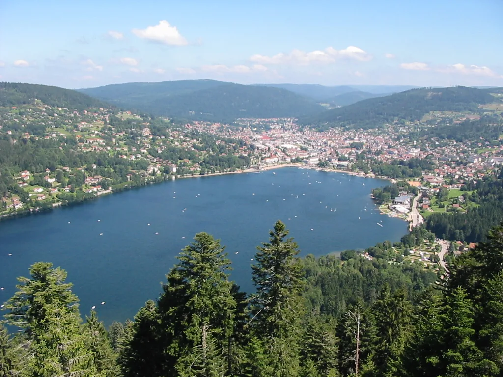 Gérardmer, France. Photo: Copyright © Christian Amet (CC BY 2.5); resized and converted to WebP.